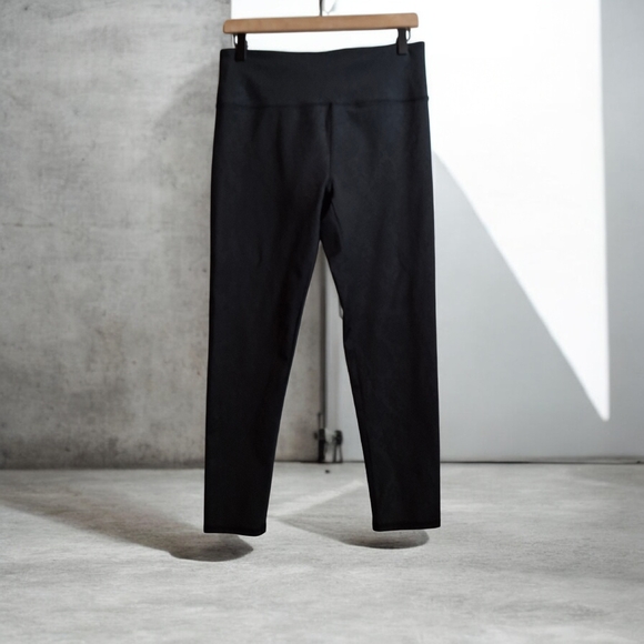 Marika Pants - Marika Black Patterned Leggings - Size XL - Athleisure, Workout, Gym,